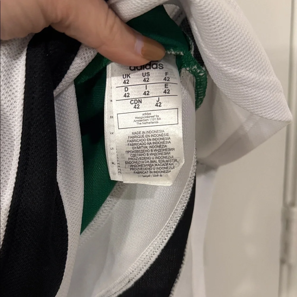 NWT Dallas Stars Adidas Victory Green Jersey Accents size 42